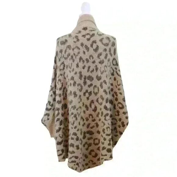 Look By M Cheetah Print Fuzzy Open-Front Cardigan – Size Small - Picture 5 of 8